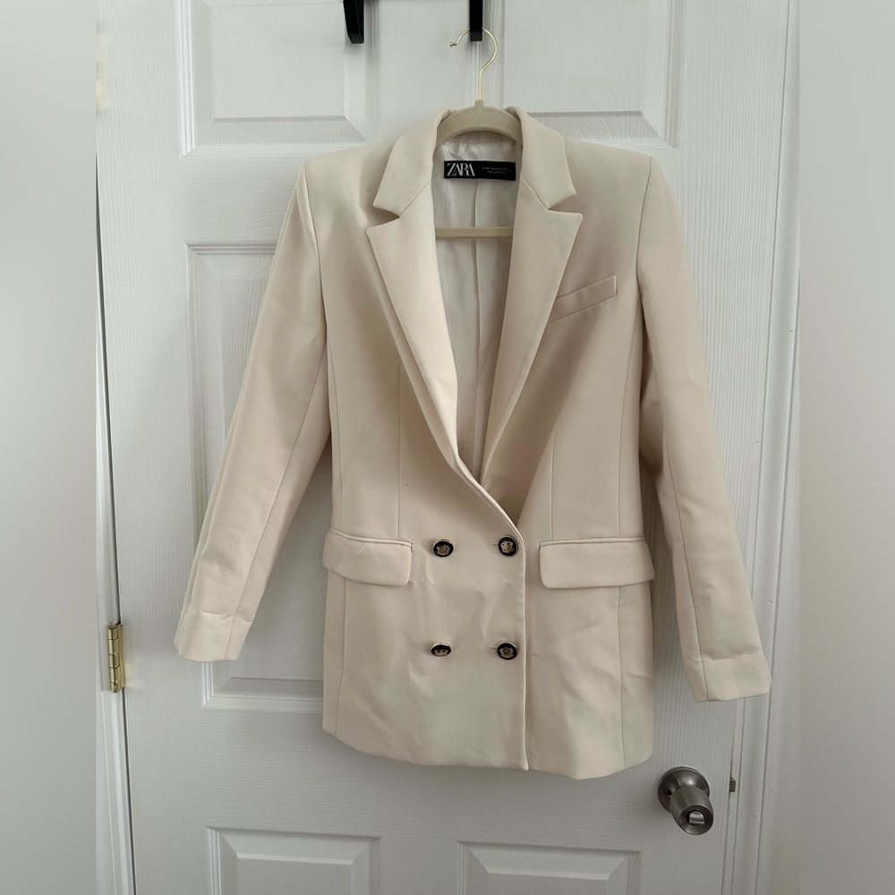 ZARA TAILORED DOUBLE BREASTED BLAZER